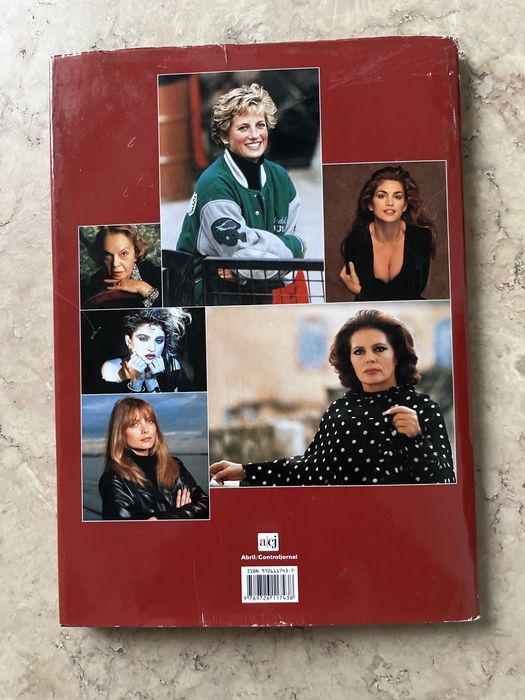 Livro mulheres inesquecíveis seculo XX