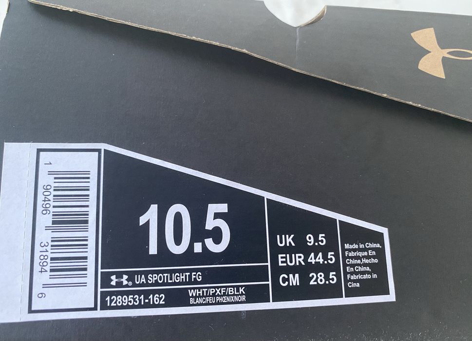 Чоловічі футбольнi бутси Under Armour Sportlight FG 43-44