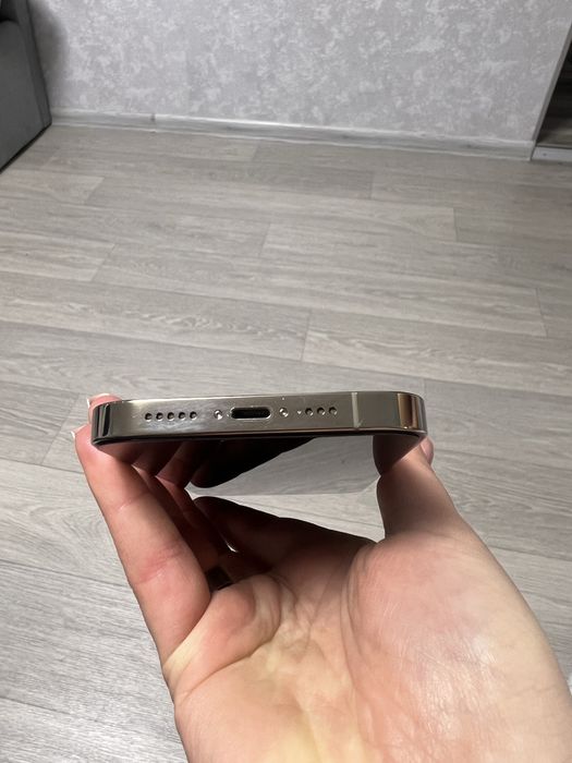 iPhone 14 pro / 128