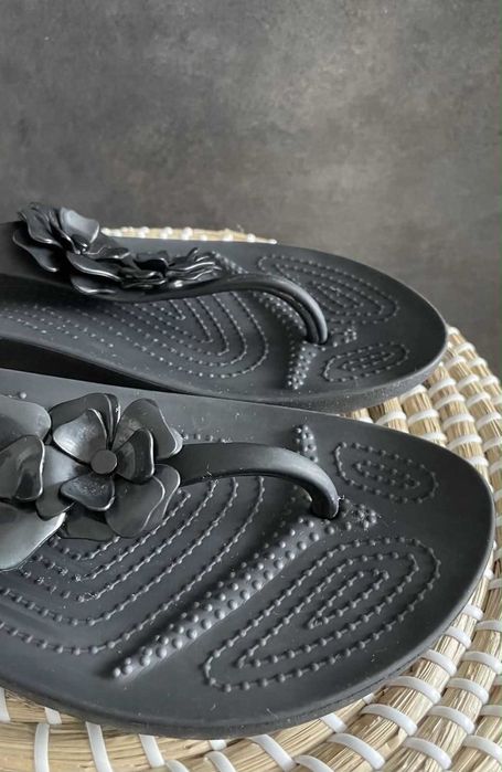 Crocs japonki serena embellish flip W10 41/42
