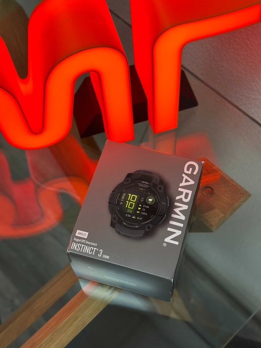 Garmin Instinct 3 50 mm AMOLED Black 010-03020-00