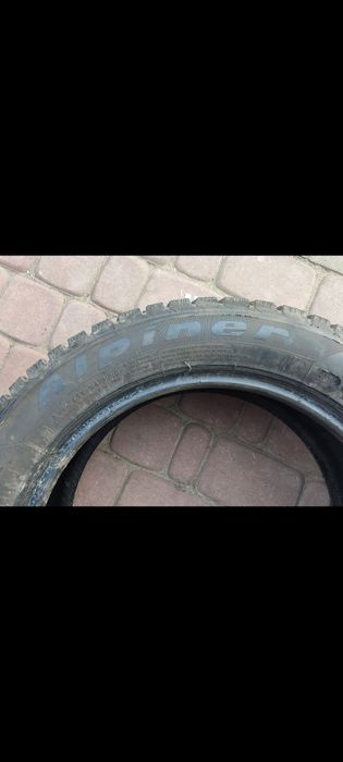 Opony zimowe 225/50 R17 komplet