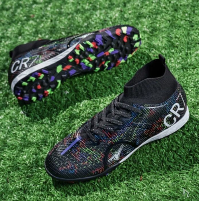 Нові  Сороконіжки,копочки,бутси, футбольне взуття,сороконожки