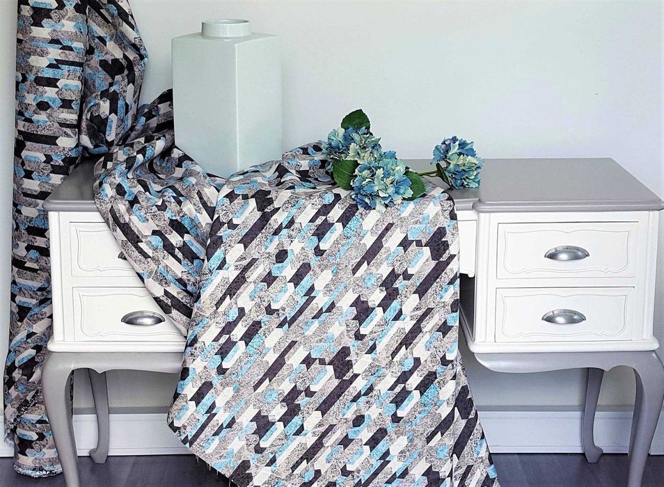 Excelentes tecidos para decorar o quarto, sala, etc.