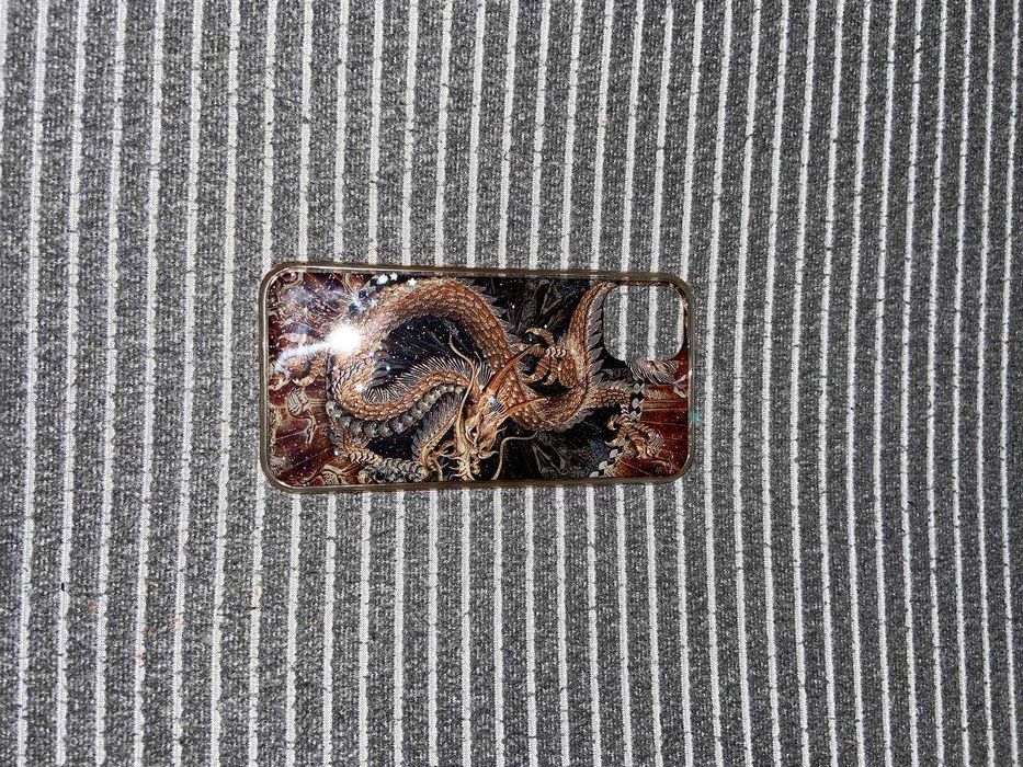 Etui na Iphone 11 z różnymi wzorami (używany i nowe)