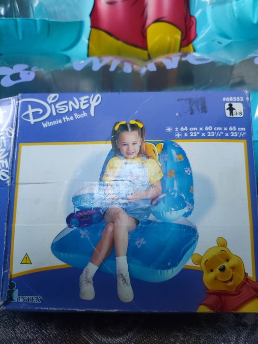 Детское надувное кресло Disney б/у