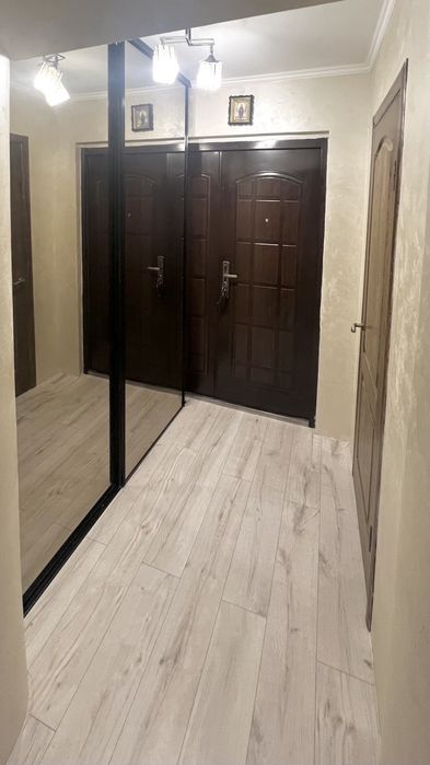 Двох 2-кімнатна квартира.Власник!