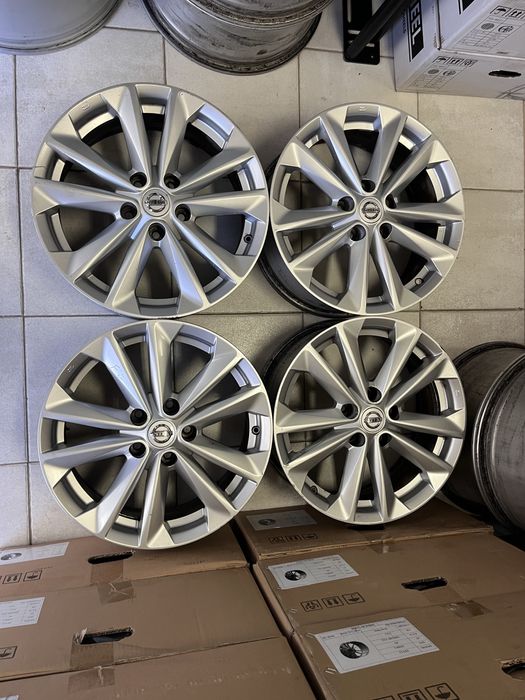 Jantes 17” 5x114.3 Originais Nissan Renault Dacia