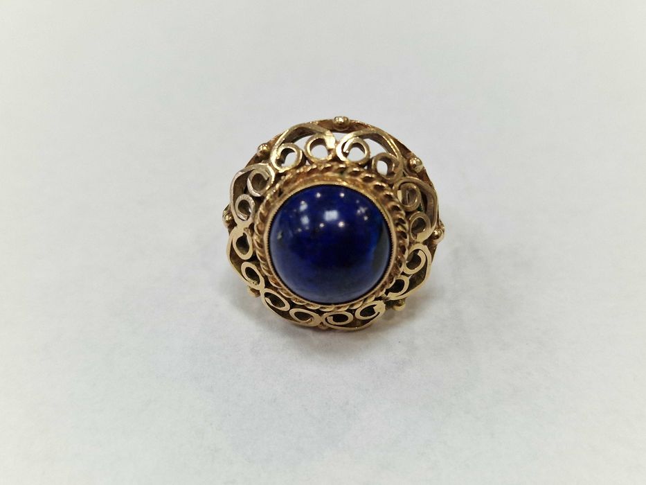 XX wiek! Złoty pierścionek damski/ 585/ 10.27 gram/ R16/ Lapis Lazuli