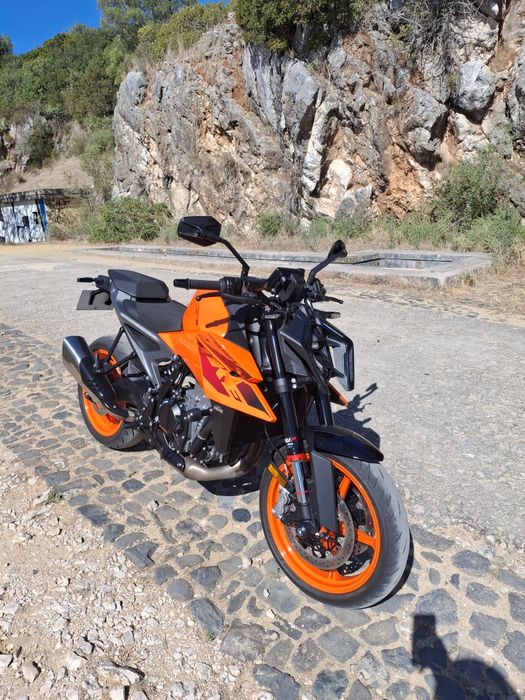 KTM DUKE 990 2024