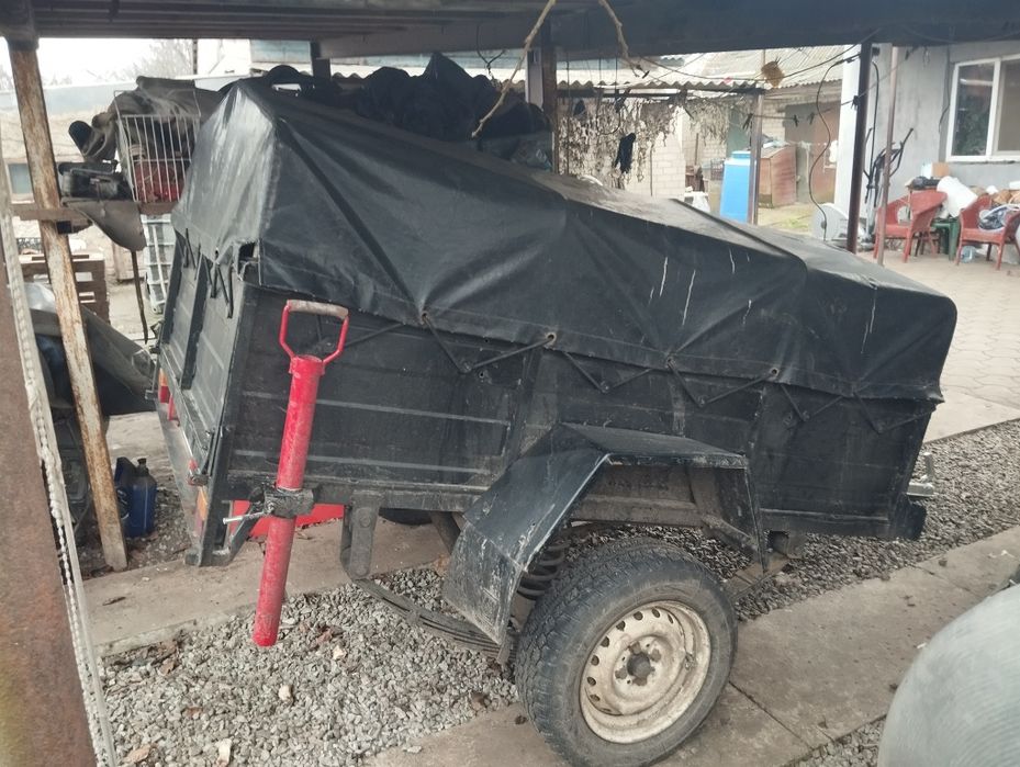 Прицеп автомобільний.