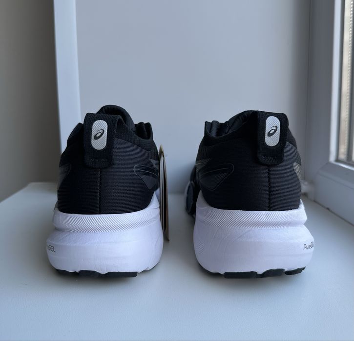 ASICS GEL-Kayano 31 жіночі бігові кросівки 40,5 нові