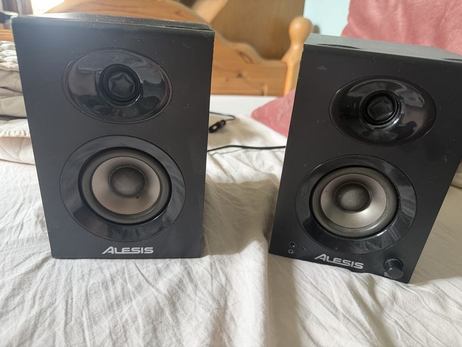 Głośniki Alesis Elevate 3