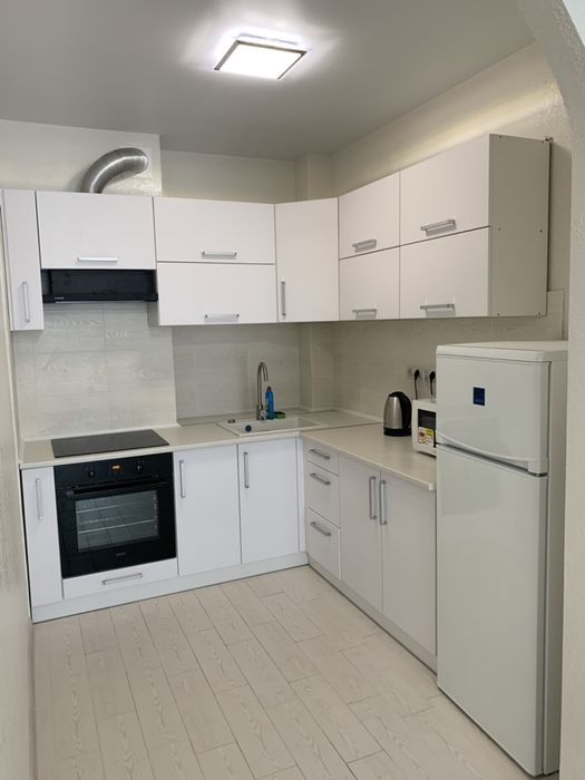 Свободна Драгоманова 2А новый дом Люкс! Трц Посуточно Позняки Осокорки