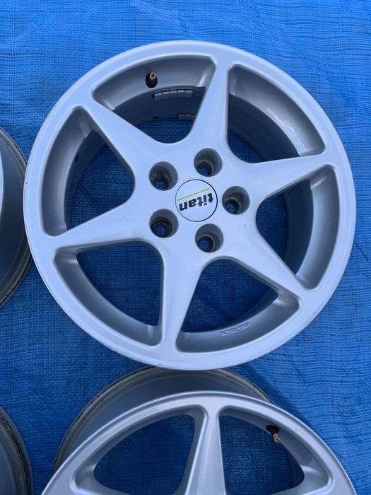 Диски R16.5.114.3 Reno Megane Scenic Nissan Qashqai Toyota Camry Rav4