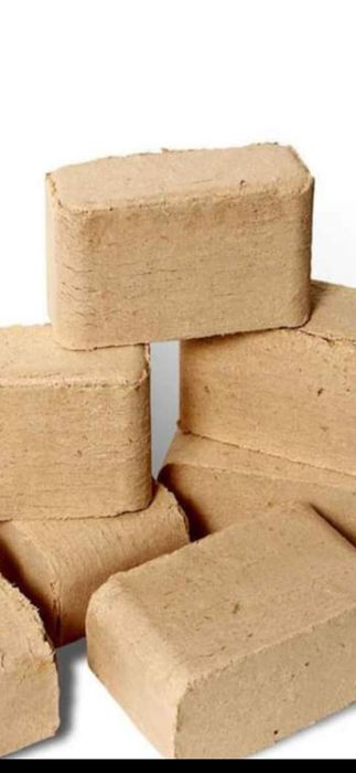 Brykiet  drzewny dębowo-bukowy