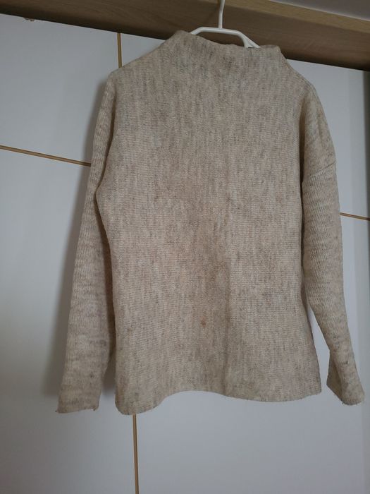 Светр Helena теплий в чудовому стані, S-M