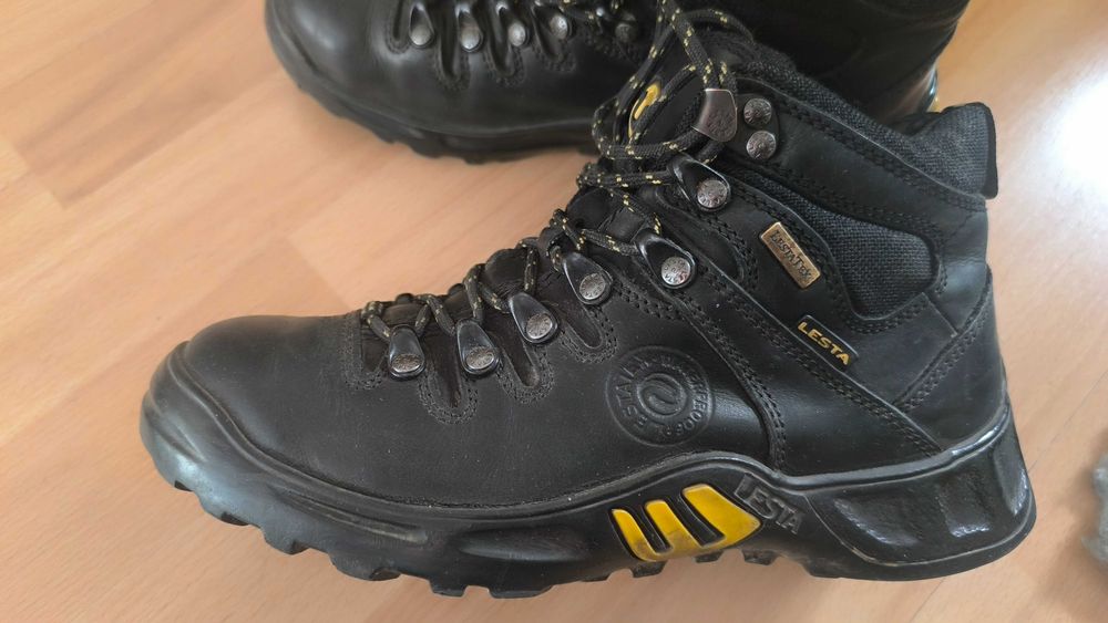 Buty damskie trekkingowe