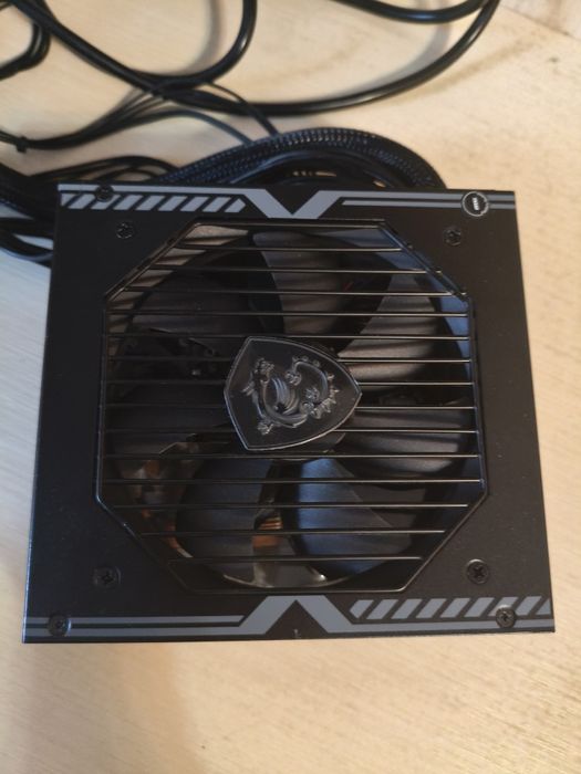 Блок живлення Msi mag a550bn