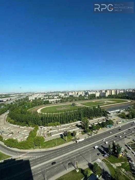 ЄОСЕЛЯ | ГЕНЕРАТОР | Продаж 2-кімнатної квартири в ЖК "Метрополіс", 67 м²