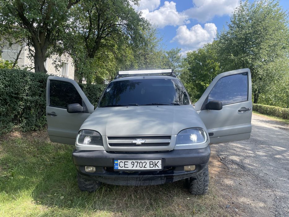 Нива на ходу є нюанси по кузову можливий обмін