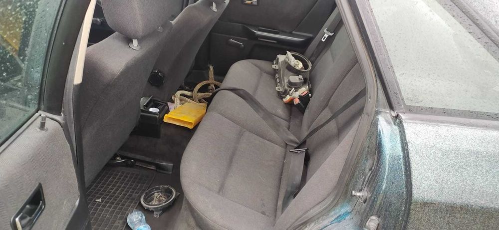 Części do Audi b3 maska i inne