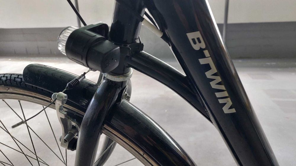 Bicicleta de Cidade B'Twin Elops 100 – Como Nova!