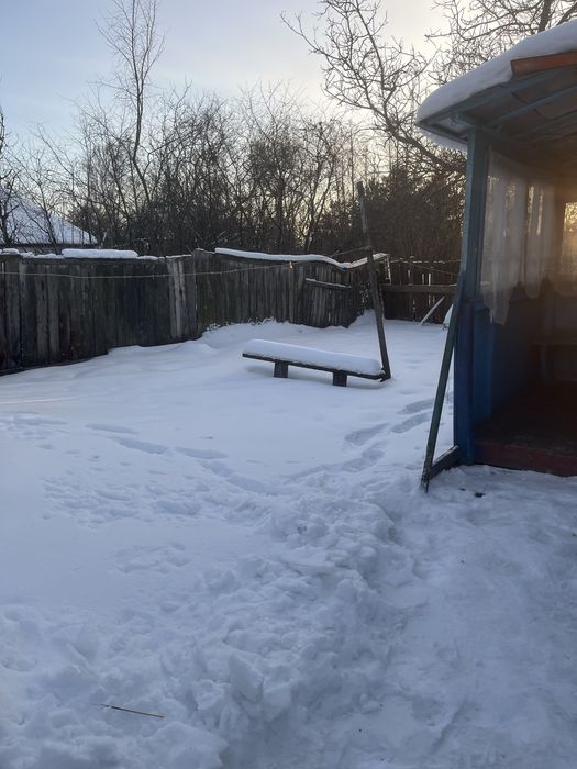 Продається будинок  за 100 км  від Києва