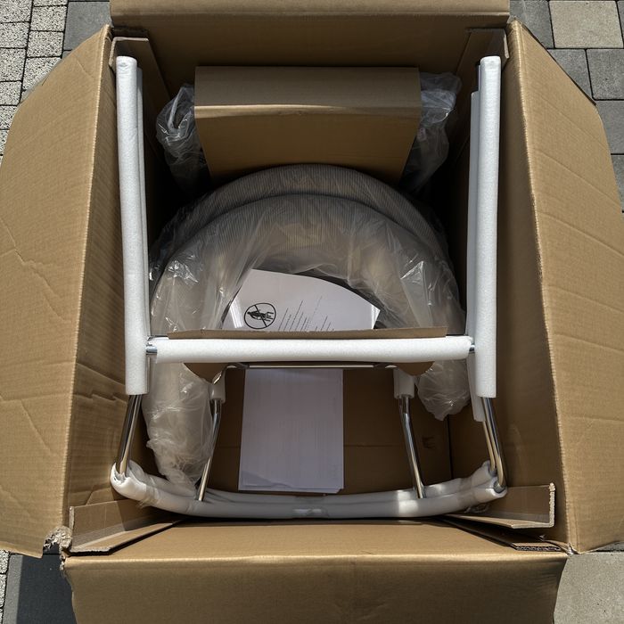 Продаю  крісла для дому та вулиці