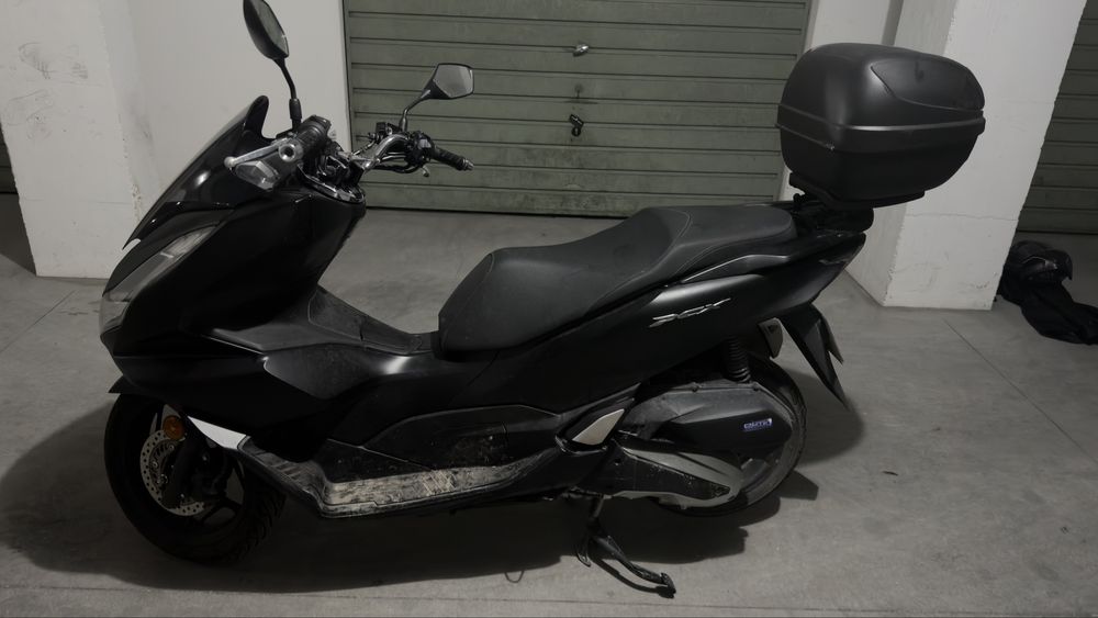 Honda PCX 125 ano 2023