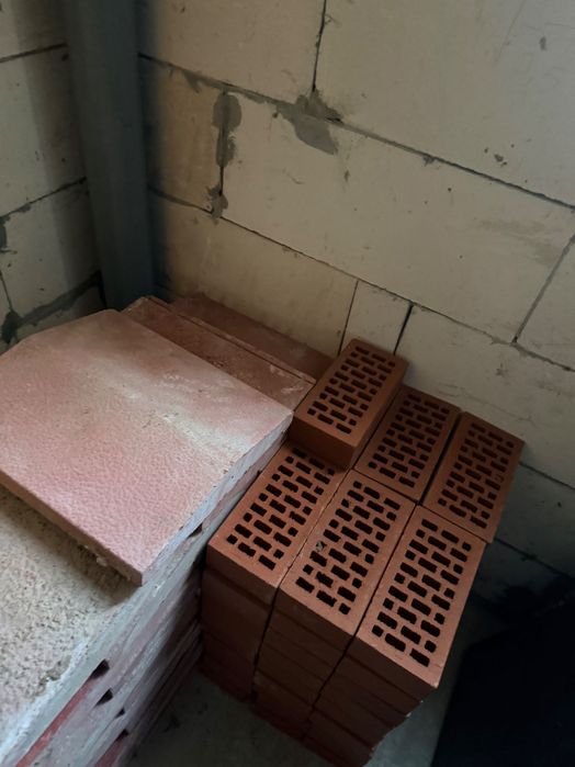 Облицювальна червона цегла (нова)