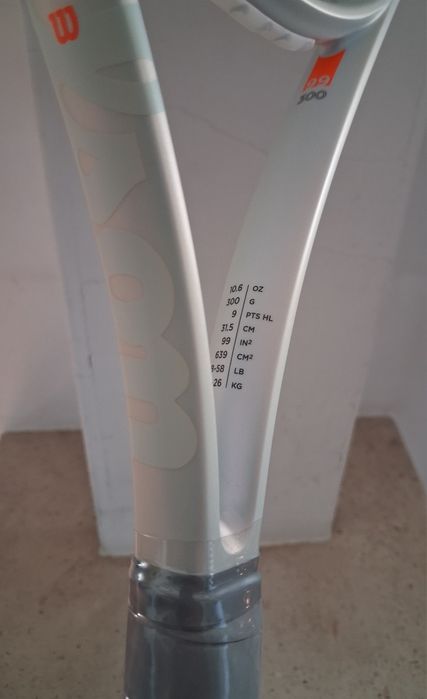 Wilson Shift 99 300gr grip 2