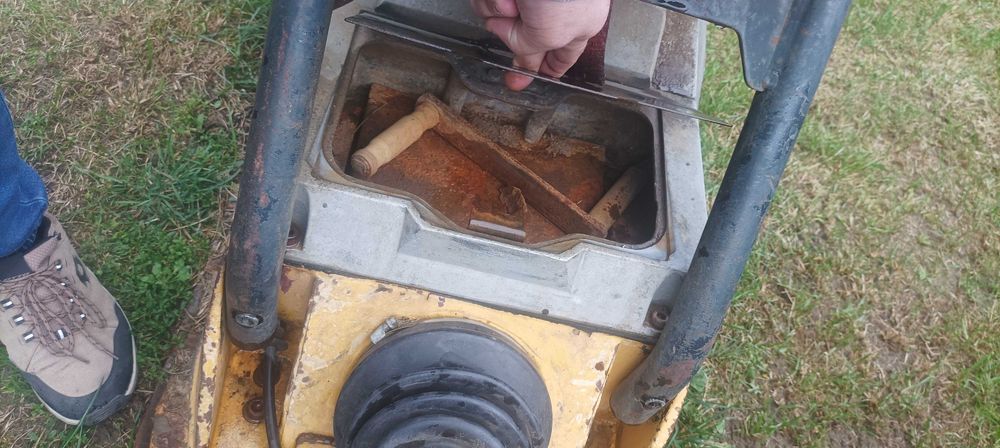 Zagęszczarka Wacker DPU 4045 H