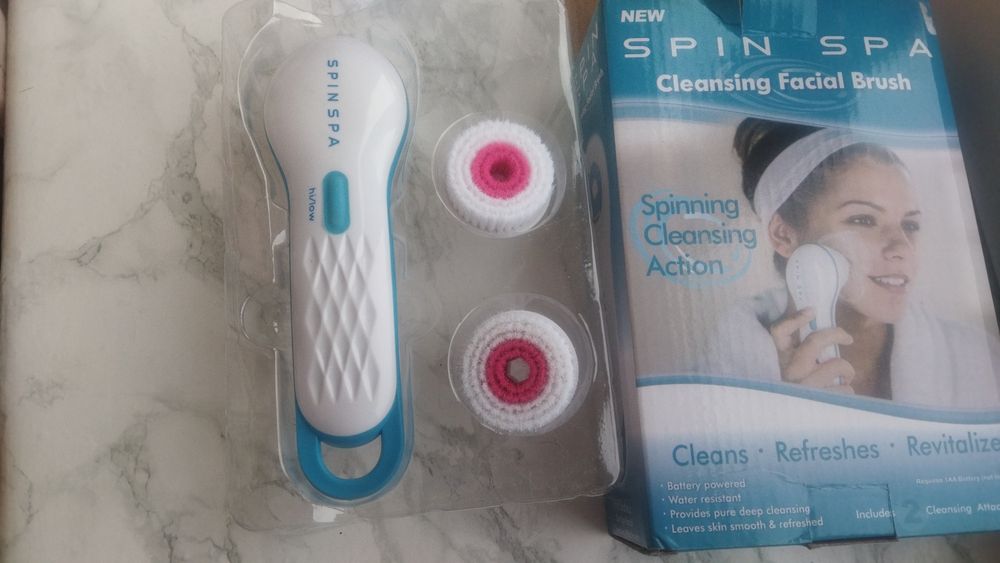 Апарат для чистки лиця