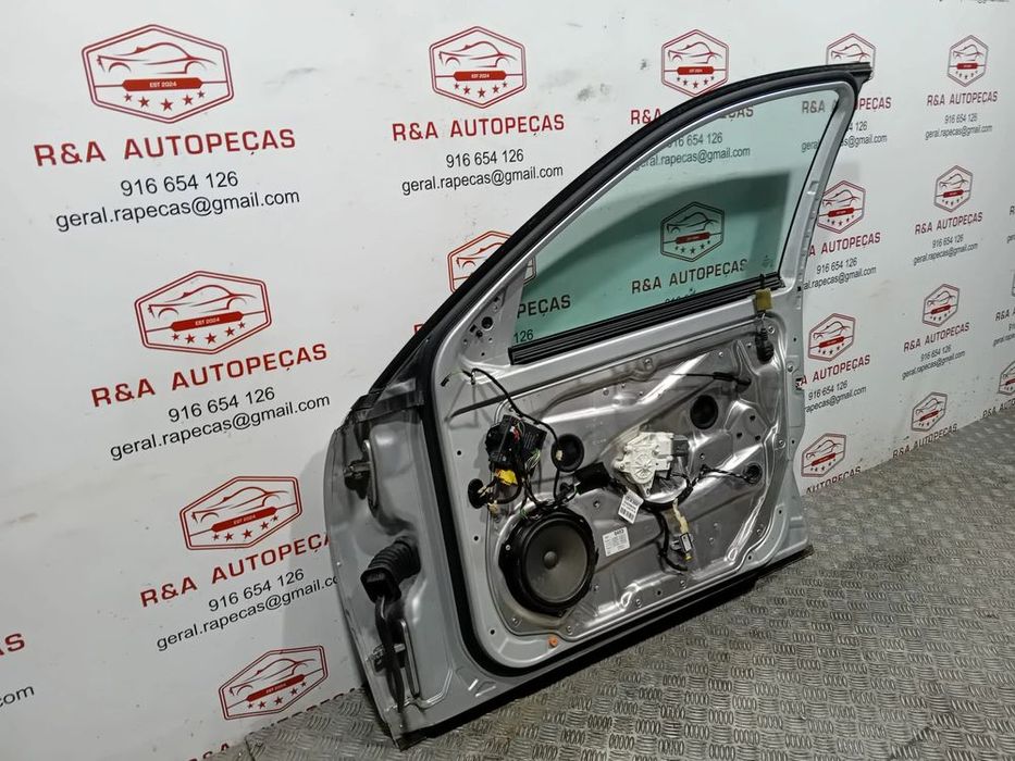Porta Frente Direita Mercedes Class C W204 Original
