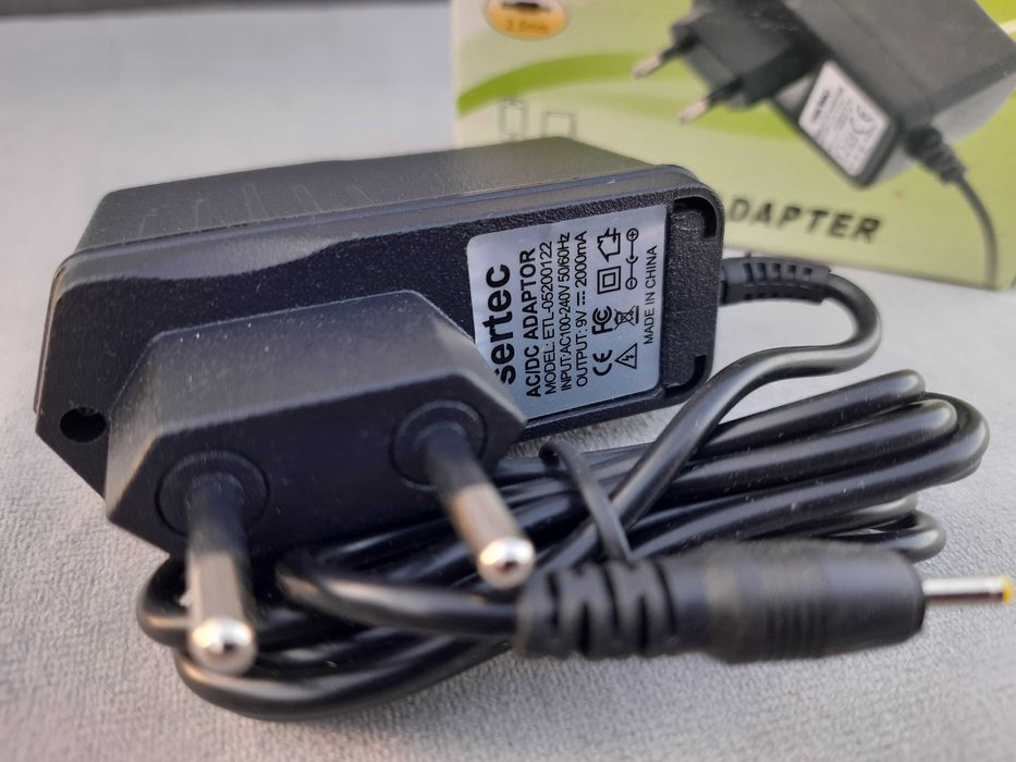 Адаптер Sertec ST-T4/9V*2000mA (18 Ватт) на планшеты