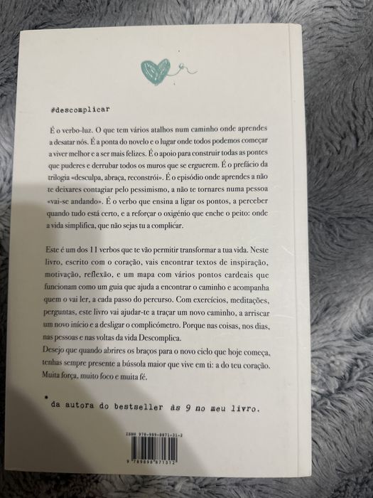 Descomplica - Sofia Castro Fernandes