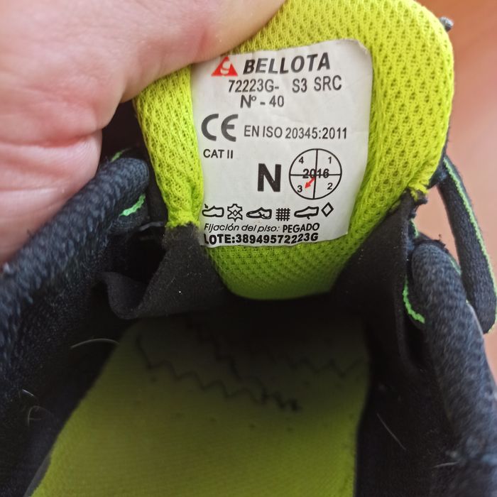 Bota / sapatilha de trabalho