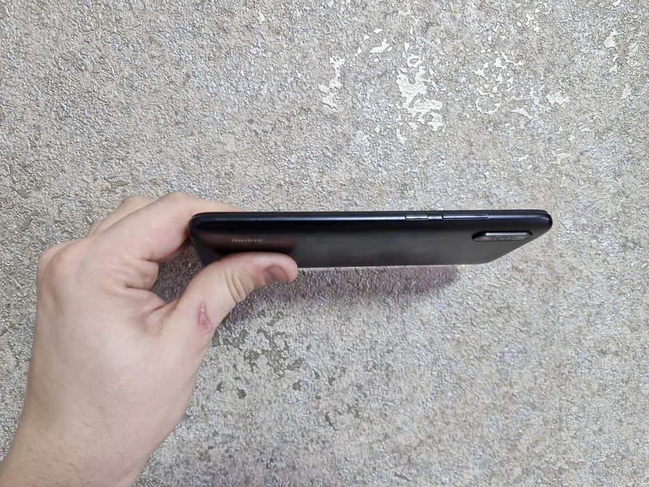 Сенсорний телефон Xiaomi Redmi 9a 2/32gb Рабочий