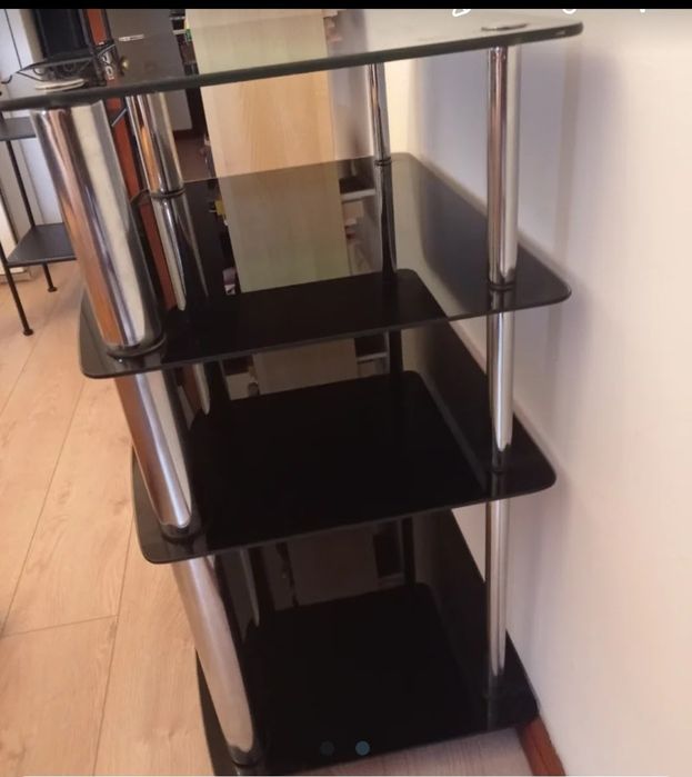 Móvel para TV em vidro