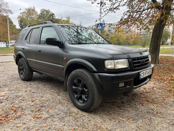 Opel Frontera 2000 рік