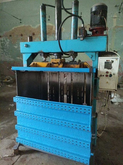 ТЕРІНОВО !!! ПРОДАМ !!! Гідравлічні преса.