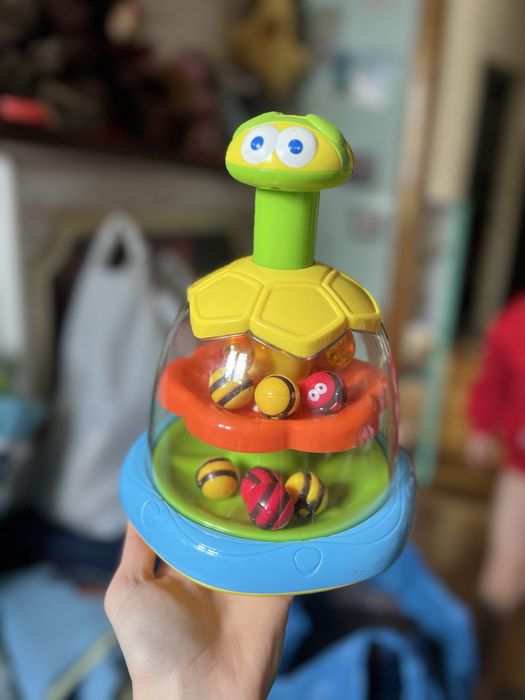 Розвиваюча іграшка