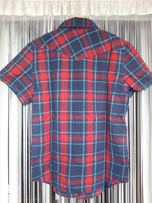 2 camisas de homem: às riscas + axadrezado