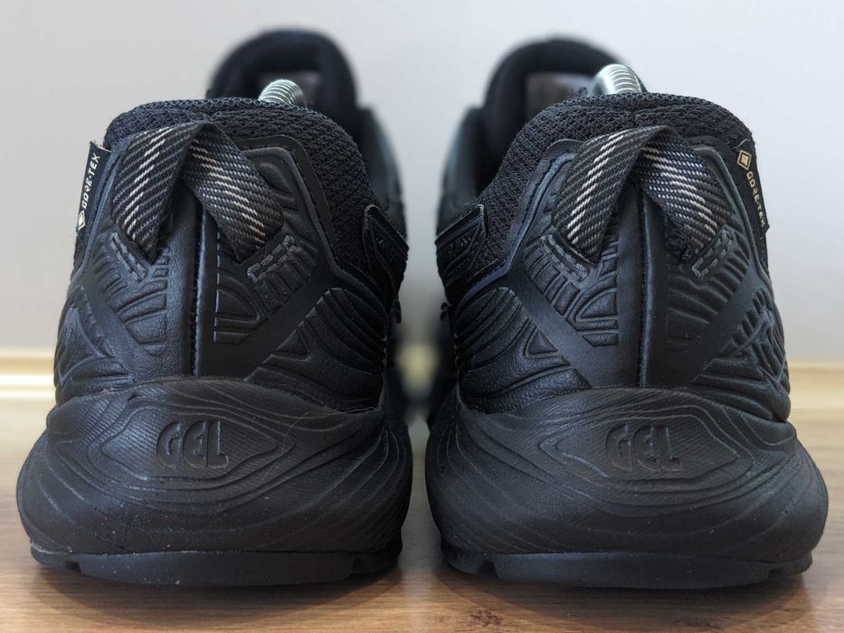 Asics Gel-Sonoma Gore-tex 42 /26.5см Мужские беговые кроссовки