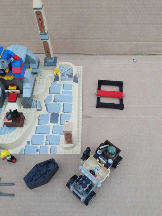 Lego 5978 Sphynx Secret Surprise