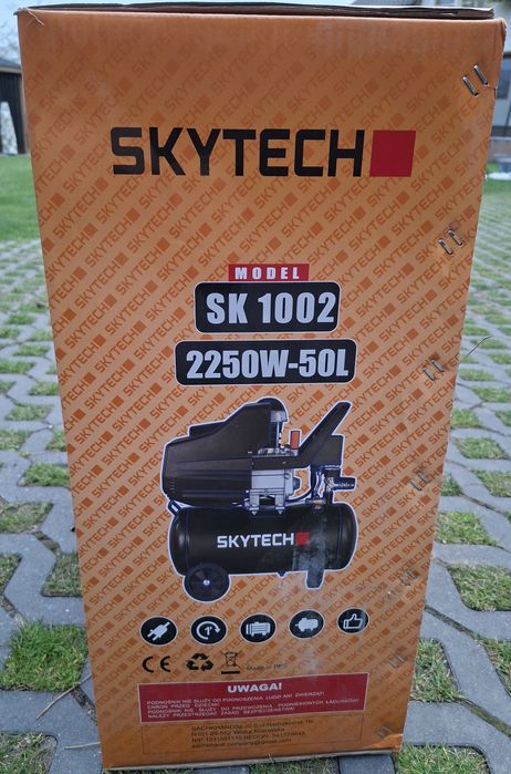 Kompresor bezolejowy 50l