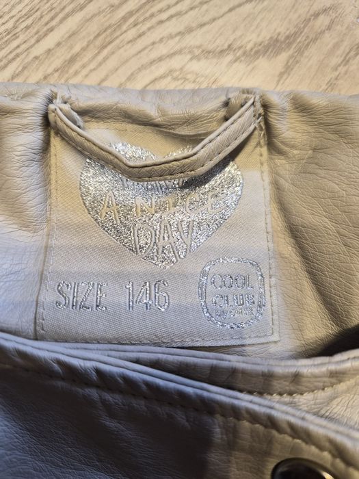 beżowa dziewczęca ramoneska; 146cm