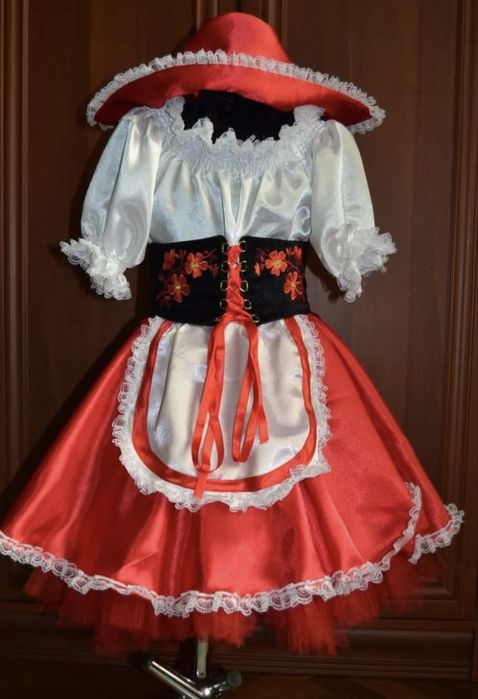Червона Шапочка, авторський карнавальний костюм