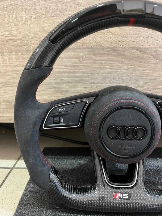 Volante Audi A3 8V A4 B8 TT 8J Q3 Q5 (S-Line / RS) Estilo R8